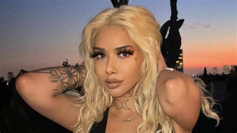 Ally Lotti Nudes Leaks