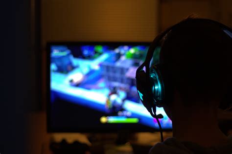 What Is High Ping? Is It Good or Bad?