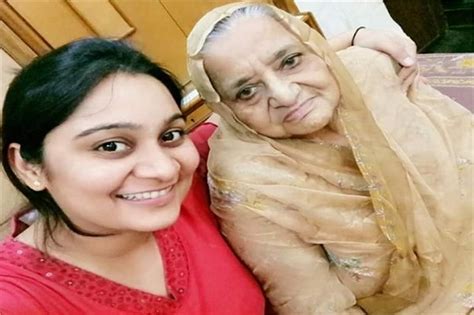 बुराड़ी कांड में नया ट्विस्ट, क्या प्रेम प्रसंग है 11 लोगों की मौत की ...