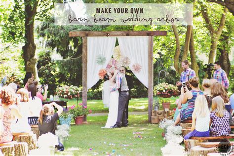 DIY Wedding Tips on a Budget- Vintage Inspired Backyard Wedding | East ...