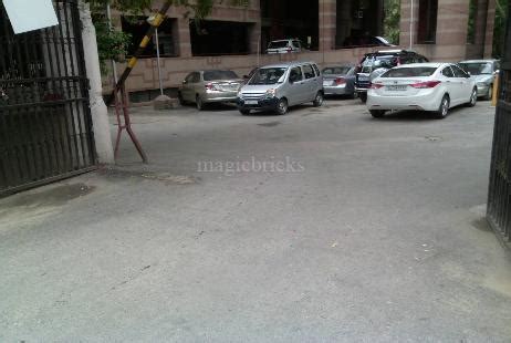 Retreat Apartments in IP Extension, New Delhi: Price, Brochure, Floor ...