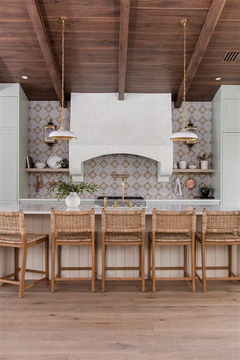 17 Modern Spanish Kitchen Ideas : Add Eccentric Accents in Your Interior