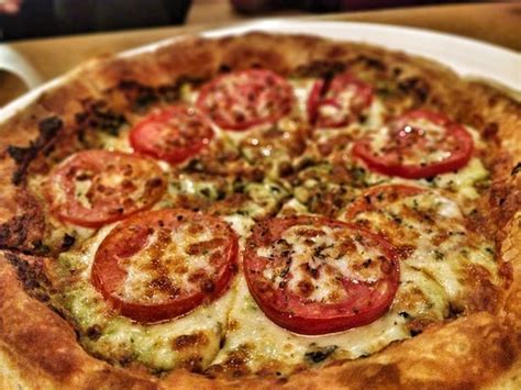 PUFFIZZA, Ahmedabad - Gf6 Centre Point Opp. Vrindavan Heights ...