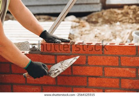 Bricklayer 的图像结果