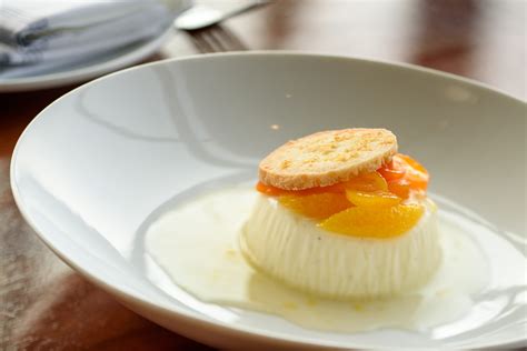 ReelHouse Marina Bay restaurant in Quincy, MA on BostonChefs.com: guide ...