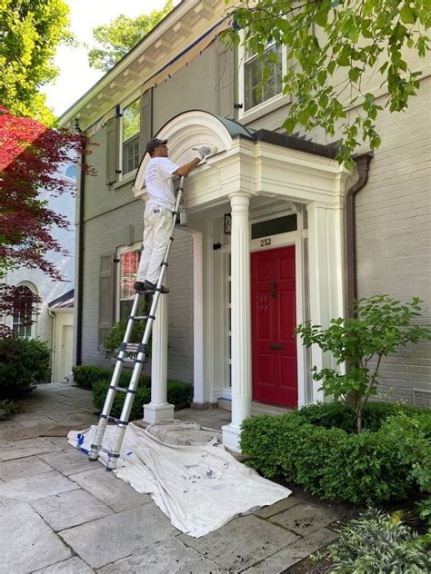 Exterior House Paint: Spray vs. Brush | Encore Painting Ltd.