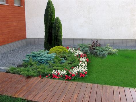 Surrounding 的图像结果