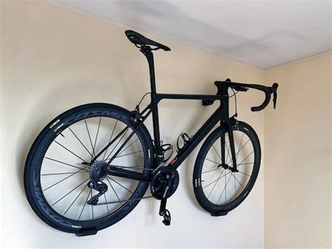 Road bike on sale storage rack
