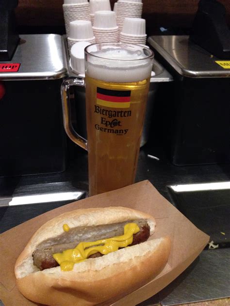 Braut & Beer | Hot dog buns, Food, Dog bun