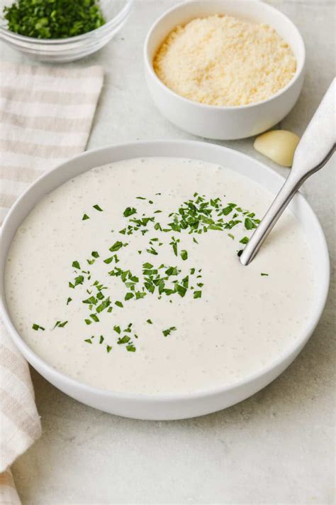 Healthy Alfredo Sauce Recipe with 18g of Protein