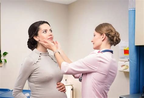 Twitchy Eye in Pregnancy: Causes, Signs & Treatment