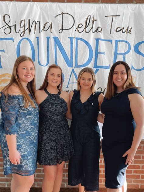 Sigma Delta Tau Colors