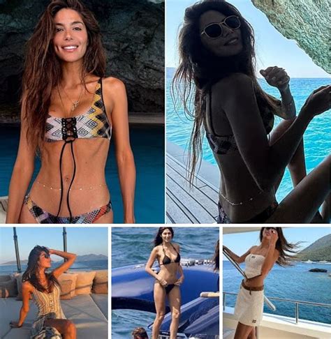 Pia Whitesell flaunts her incredible bikini body on a yacht in Greece during European holiday ...