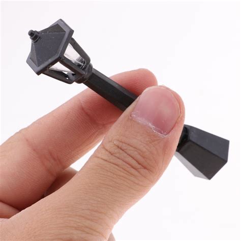 ⚡️Buy Maxbell 1/12 Miniature Architectural Courtyard Street Light Model ...