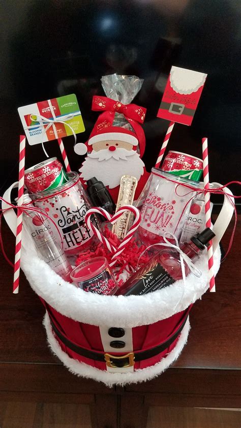 Gift basket couples Christmas theme | Christmas gift themes, Homemade ...