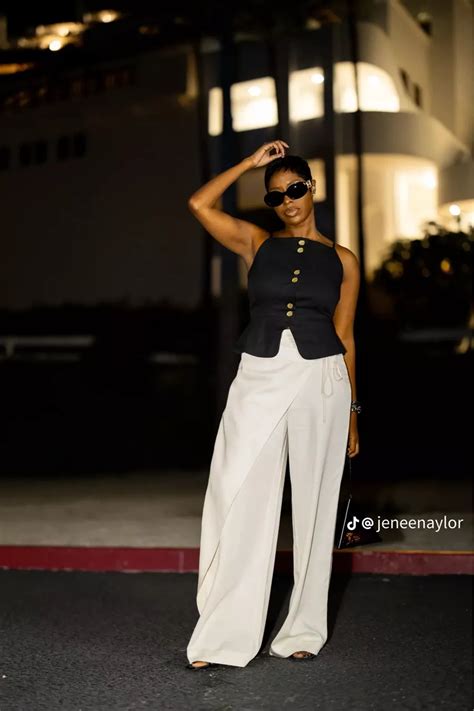 Black and White Business-Casual 的图像结果