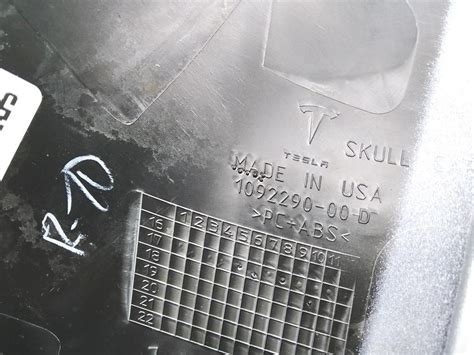 Außenspiegelblende oben links Schale PPSW Tesla Modell 1092290 00 in ...