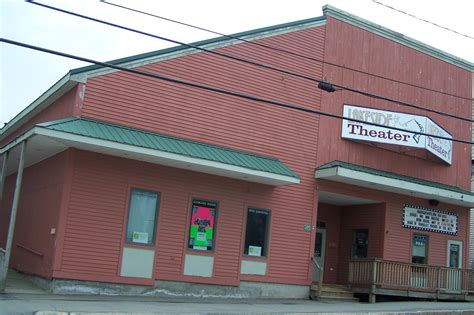 Rangeley Friends of the Arts Lakeside Theater - Rangeley Maine Events ...