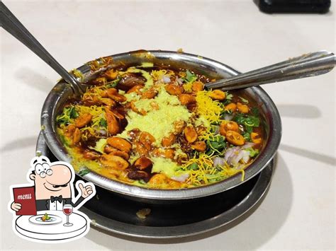 Bharat bhel, Dhoraji - Restaurant menu, prices and reviews