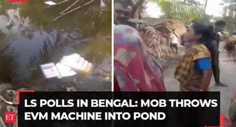Lok Sabha Polls Phase 7: Mob loots EVM, throws VVPAT machine into pond ...