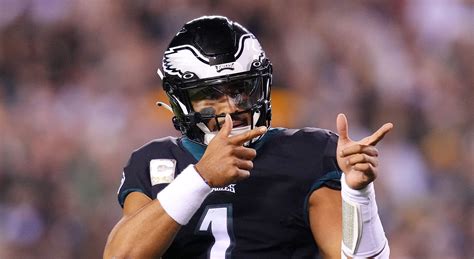 Jalen Hurts de Eagles logra una hazaña que ningún mariscal de campo ha ...