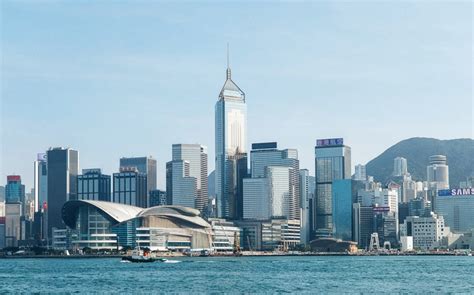 香港留学 | 毕业后可无条件留港一年 ！39%内地生赴港读硕后留港工作！ - 知乎