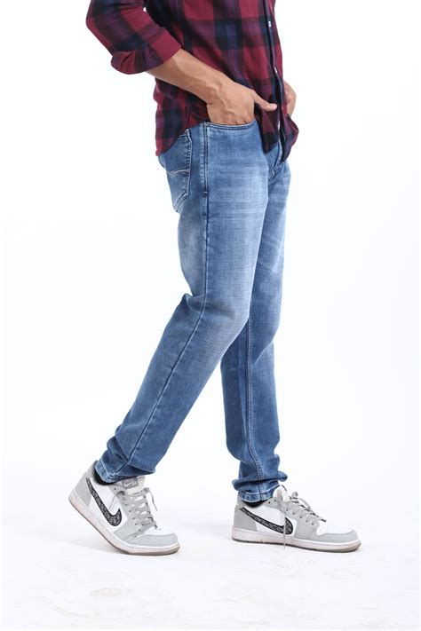 Men Jeans Manufacturers In Goa, Women Jeans, Kids Jeans