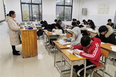 广西桂林农业学校开展2019年秋学期期末考试巡考工作