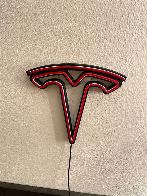 Tesla Sign 的图像结果
