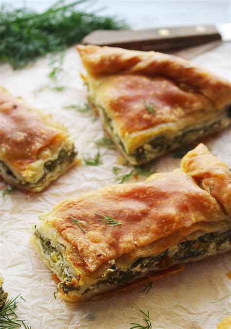 GREEK SPINACH PIE - SPANAKOPITA RECIPE - 30 days of Greek food