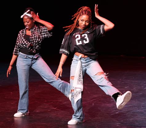 Southeastern Step Team takes the stage on senior night in Easton