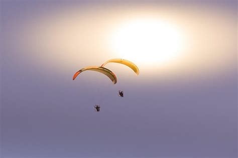 Paragliding In Vietnam: Top 10 Updated Places For Vacay In 2026