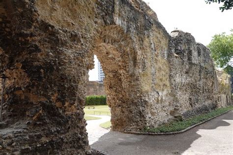 Reading Abbey Ruins - Tripadvisor