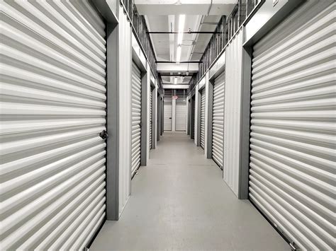 Local Storage House 的图像结果