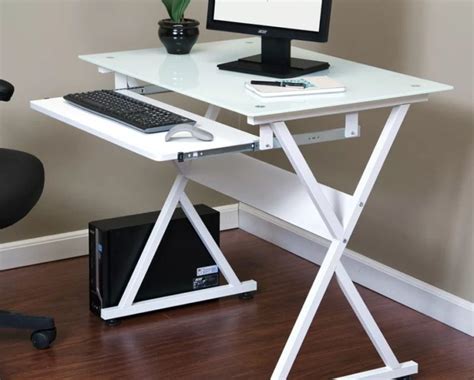 Very Small Computer Table 的图像结果