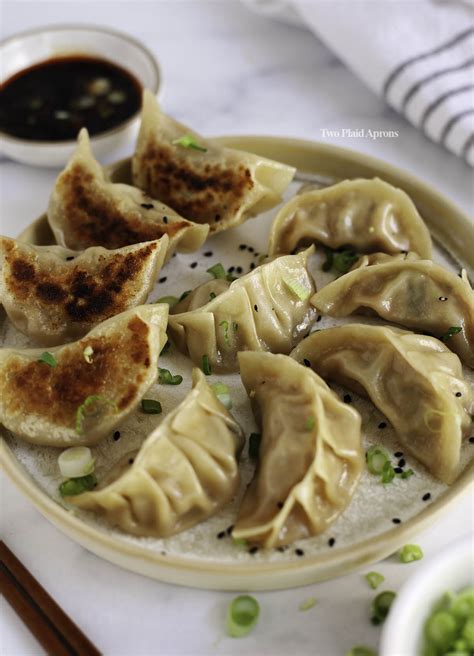 Fried Dumplings Vs Steamed Dumplings