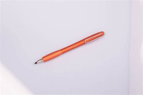 得力文具S65黑色中性笔0.5mm水笔办公用商务磨砂笔杆签字笔子弹头-阿里巴巴