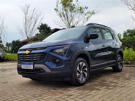 Chevrolet Spin 2025 estreia com preços a partir de R$ 119.990