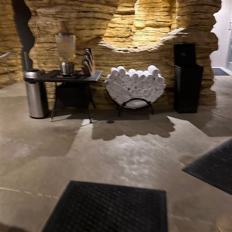 SUNDARA INN AND SPA (Wisconsin Dells) - Spa Reviews & Photos - Tripadvisor