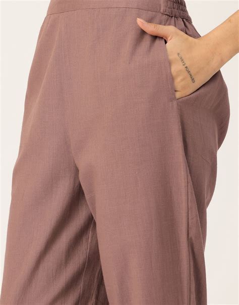 VAAYU BROWN EMBROIDERED CO-ORD SET – Studio Misri