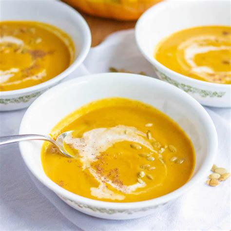 The Best Pumpkin Bisque | thewendthousekitchen.com