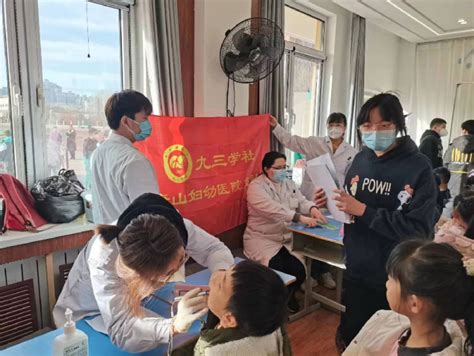 海阳市妇幼保健院免费查体车开进企业(组图) 海阳 烟台新闻网 胶东在线 国家批准的重点新闻网站