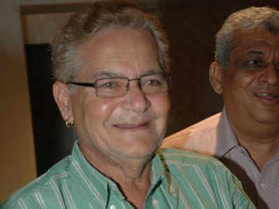 It's bitterness: Salim Khan on Naseer's Rajesh Khanna comments | Hindi ...