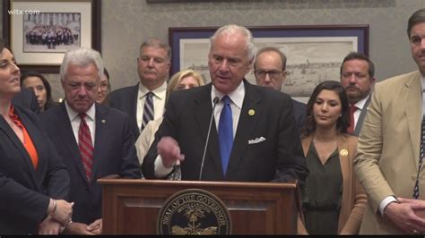 South Carolina school voucher bill signed into law | wltx.com