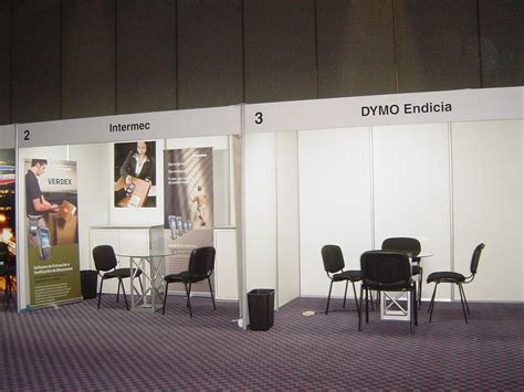 Expo Express: Customer Reviews, Stands and Services