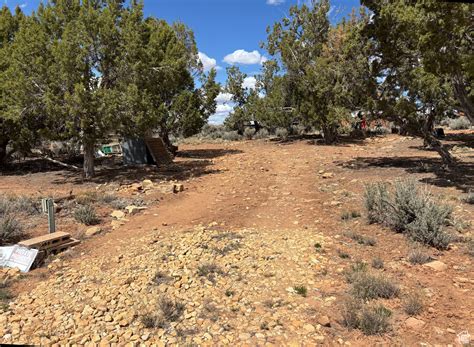 123 E HICKMAN FLATS RD Monticello, UT 84535 - MLS 2084633