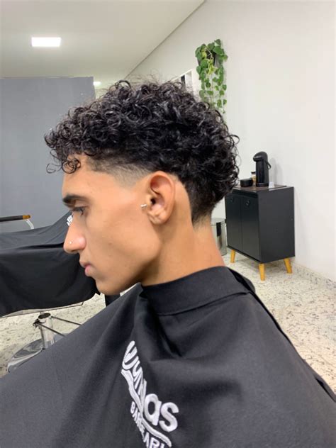 Fade Haircut Curly Hair, Low Taper Fade Haircut, Taper Fade Curly Hair ...
