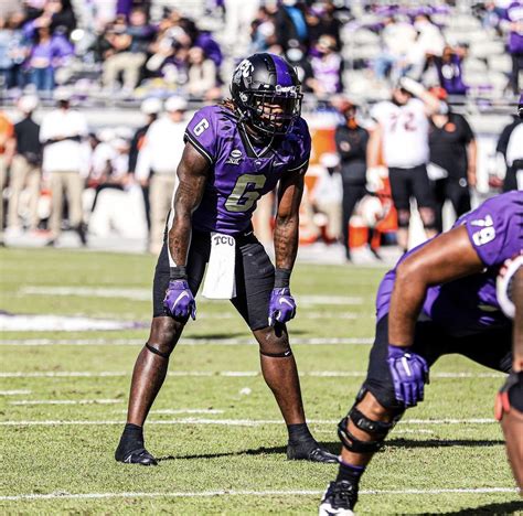 Running Back Drip Football