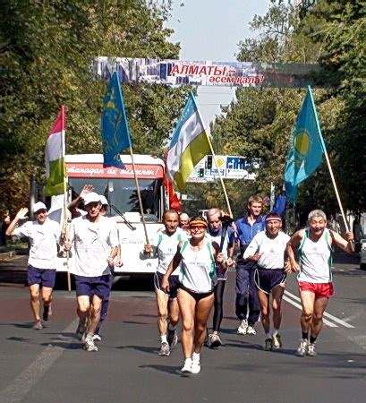 Kazakhstan 21 сентября: Отеген-батыр - Алматы - Узынгаш | World Harmony Run