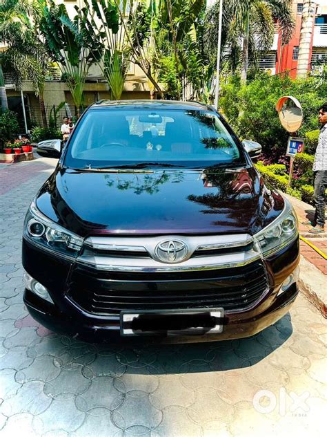Toyota Innova Crysta 2017 Diesel Good Condition - Cars - 1802643954